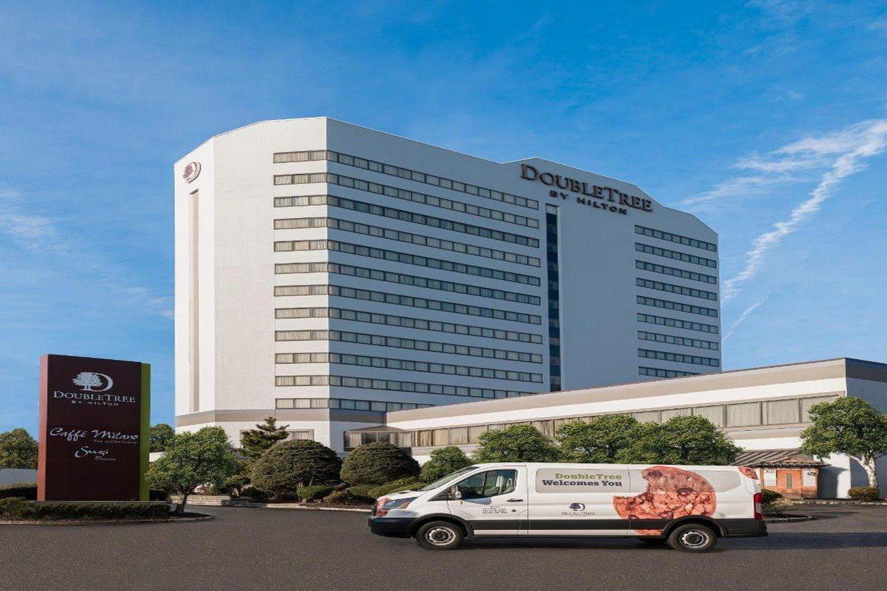 Doubletree By Hilton Fort Lee/George Washington Bridge Buitenkant foto