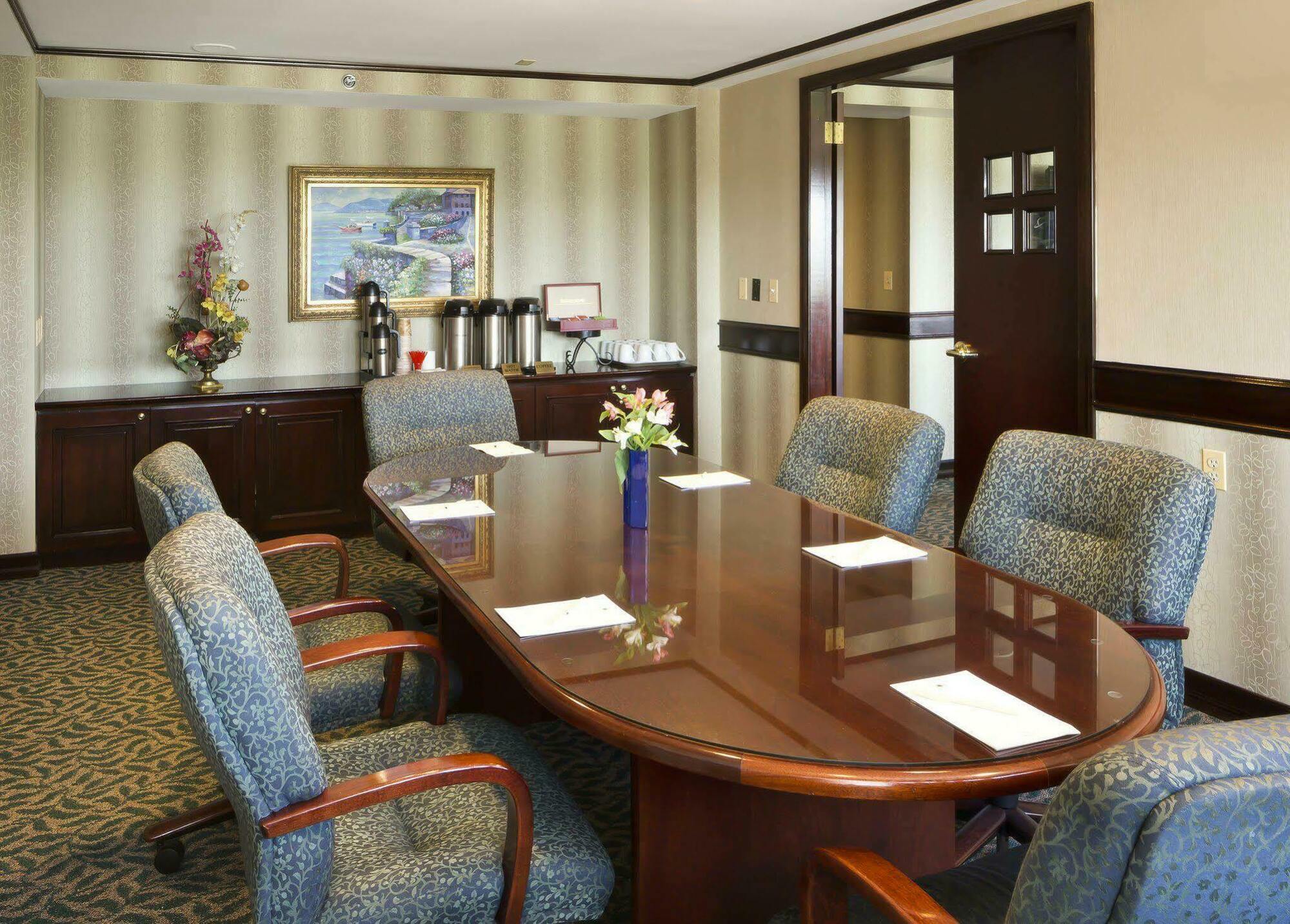 Doubletree By Hilton Fort Lee/George Washington Bridge Buitenkant foto